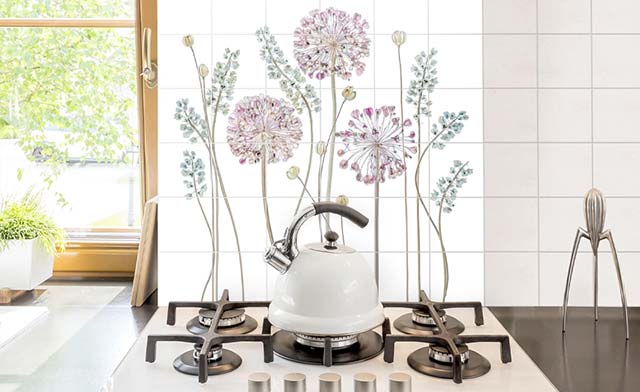 Fliesenaufkleber Küche Blüten Allium Illustration auf Weiß