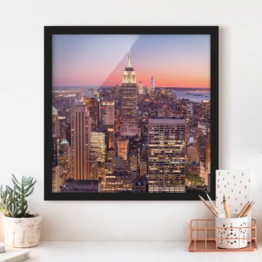 Bild mit Rahmen - Sonnenuntergang Manhattan New York City - Quadrat 1:1