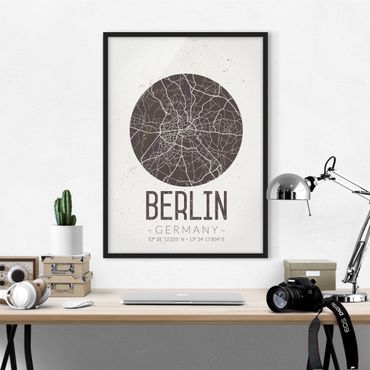 Bild mit Rahmen - Stadtplan Berlin - Retro - Hochformat 3:4
