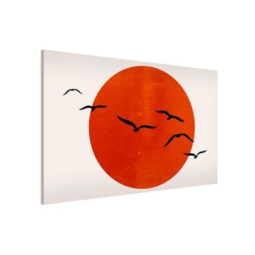 Magnettafel - Vogelschwarm vor roter Sonne I - Hochformat 3:2