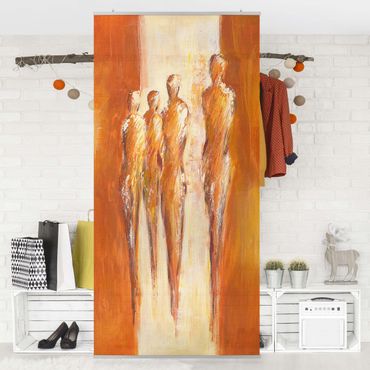 Raumteiler - Petra Schüßler - Vier Figuren in Orange 02 250x120cm