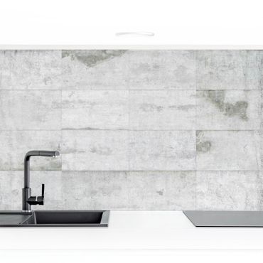 Küchenrückwand - Große Betonplatten