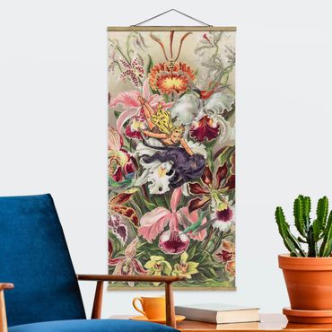 Stoffbild mit Posterleisten - Nymphe mit Orchideen - Hochformat