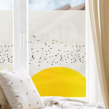 Fensterfolie - Sichtschutz - Vogelschwarm vor gelber Sonne - Fensterbilder