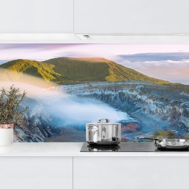 Küchenrückwand - Vulkan Poas bei Sonnenaufgang