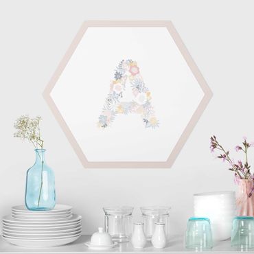 Hexagon-Alu-Dibond Bild - Wunschbuchstabe Blumen Pastell