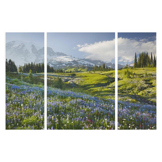 Wandbilder Baum Bergwiese mit blauen Blumen vor Mt. Rainier