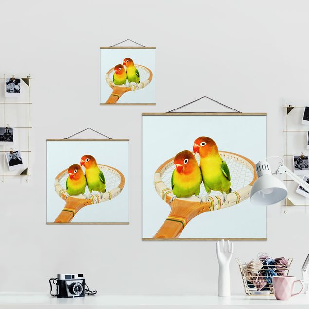 Stoffbild mit Posterleisten - Jonas Loose - Tennis mit Vögeln - Quadrat 1:1