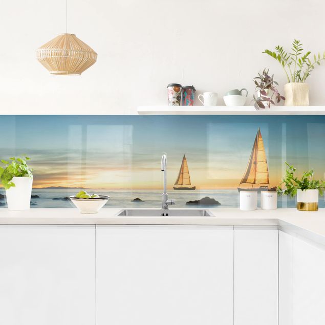 Küchenrückwand Glas Motiv Wald Segelschiffe im Ozean