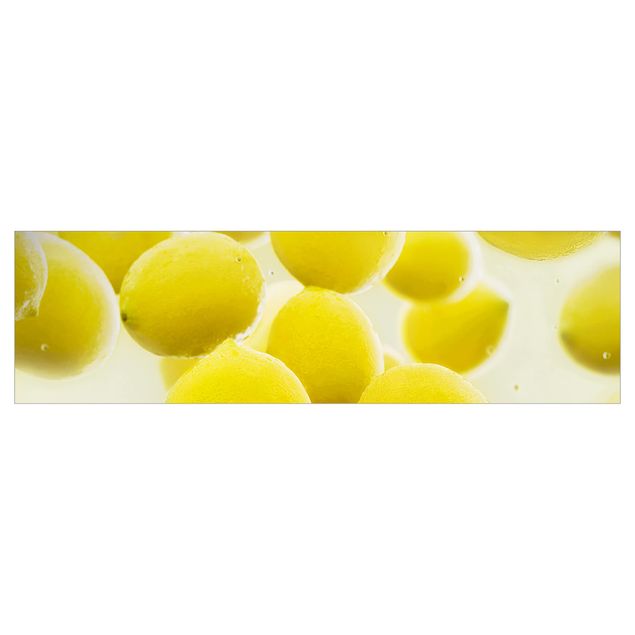 Küchenrückwand Zitronen im Wasser