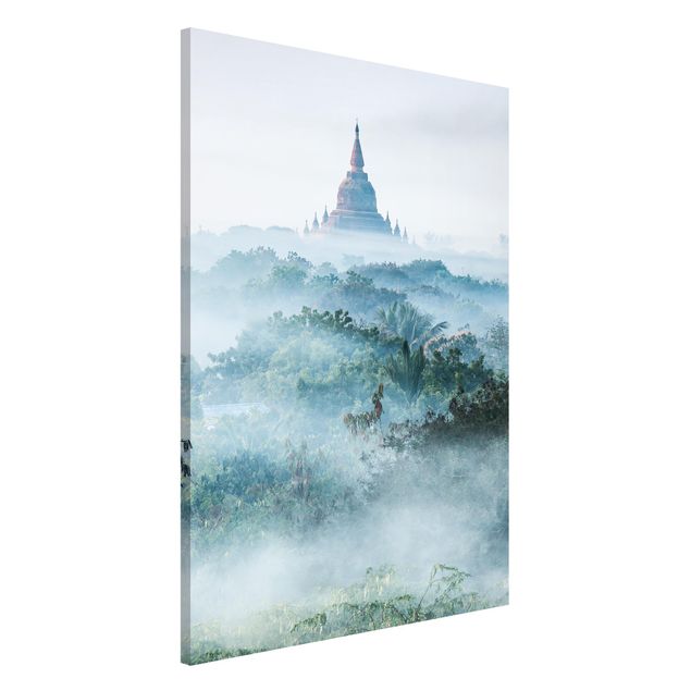 Magnettafel Büro Morgennebel über dem Dschungel von Bagan