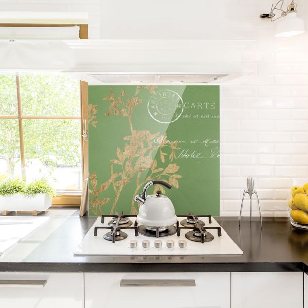 Küchenrückwand Glas Motiv Blumen Goldene Blätter auf Lind I