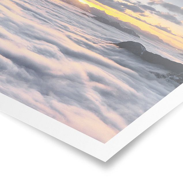 Poster - Blick über Wolken und Berge - Panorama Querformat