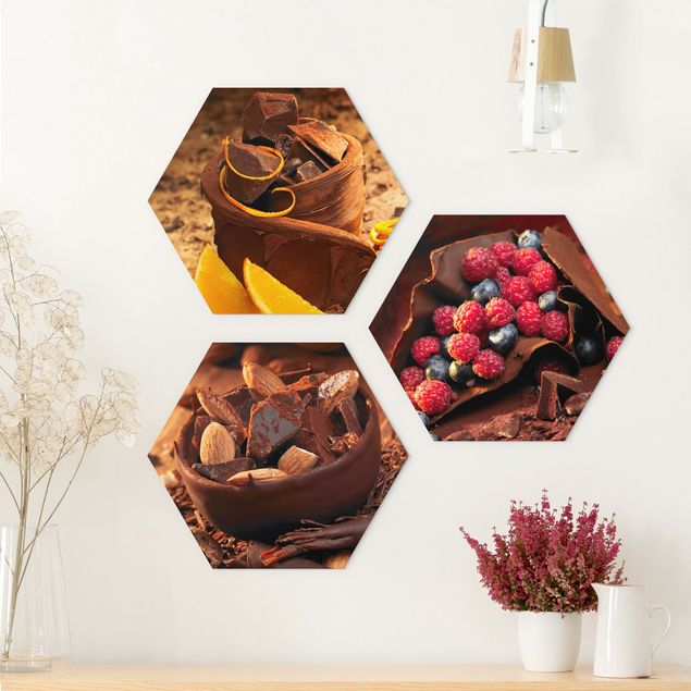 Foto auf Hartschaumplatte Schokolade mit Früchten und Mandeln