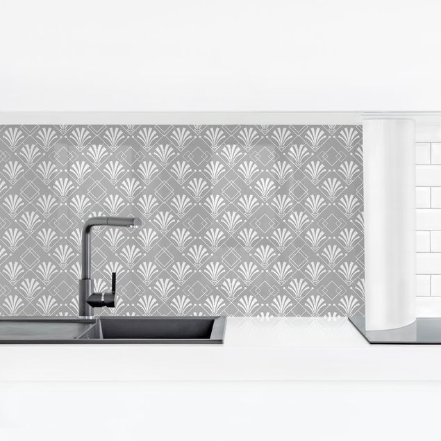 Küchenrückwände selbstklebend Glitzeroptik mit Art Deco Muster auf Grau