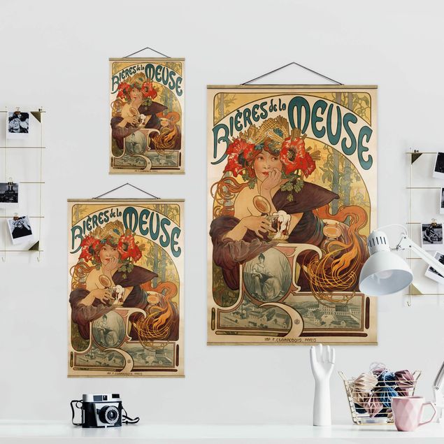 Stoffbild mit Posterleisten - Alfons Mucha - Plakat für La Meuse Bier - Hochformat 2:3