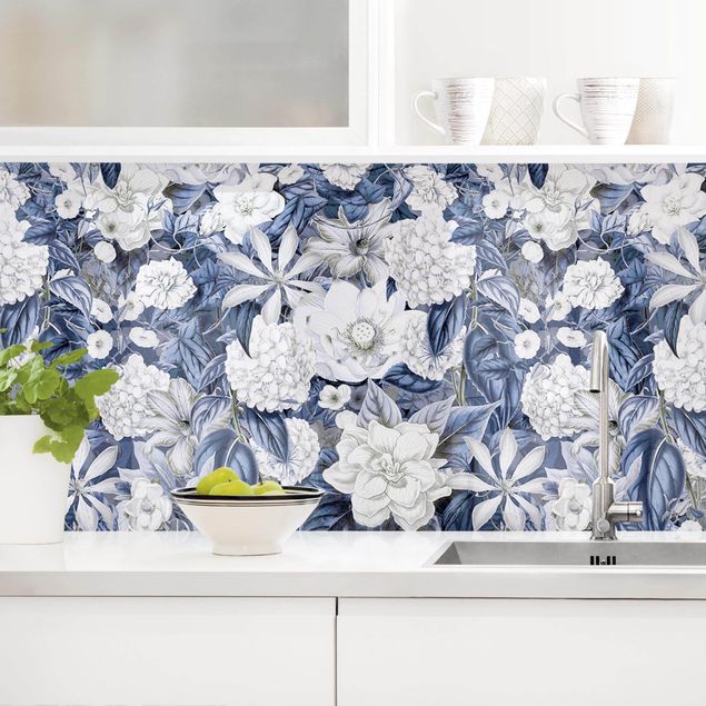 Küchenrückwände Platte Weiße Blumen vor Blau