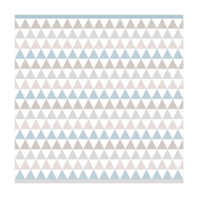 Grauer Teppich Geometrisches Muster Dreiecke mit Balken