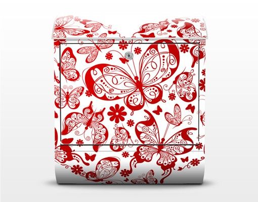 Briefkasten modern Herz aus Schmetterlingen
