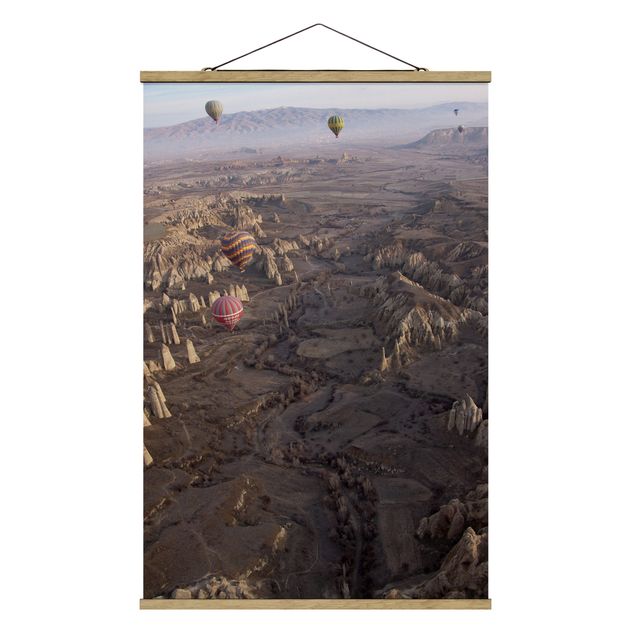 Stoffbild mit Posterleisten - Heißluftballons über Anatolien - Hochformat 2:3