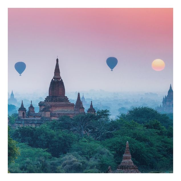Foto auf Alu Dibond Heißluftballons über Tempelanlage