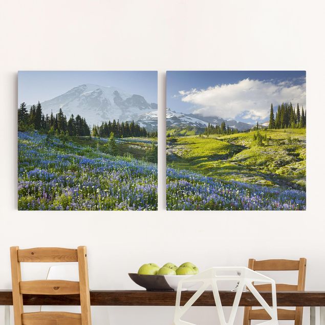 Leinwand Bilder XXL Bergwiese mit blauen Blumen vor Mt. Rainier