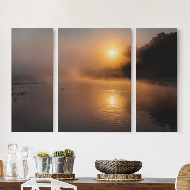 Wandbilder XXL Sonnenaufgang am See mit Rehen im Nebel