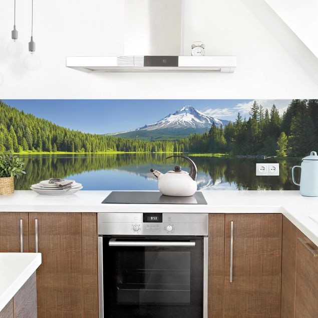 Küchenrückwand - Vulkan mit Wasserspiegelung