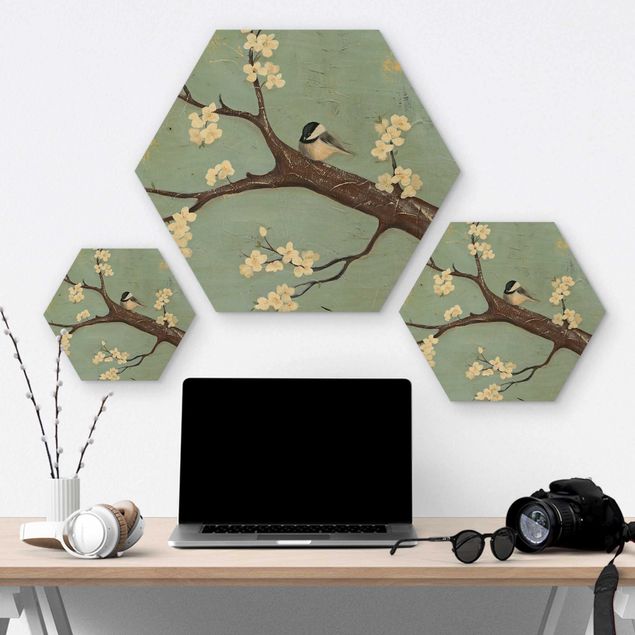 Hexagon Bild Holz - Meise auf Kirschbaum