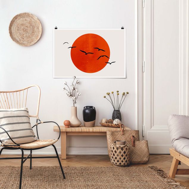 Poster Kunstdruck Vogelschwarm vor roter Sonne I