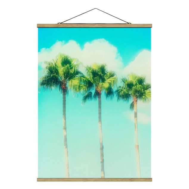 Stoffbild mit Posterleisten - Palmen vor Himmel Blau - Hochformat 3:4