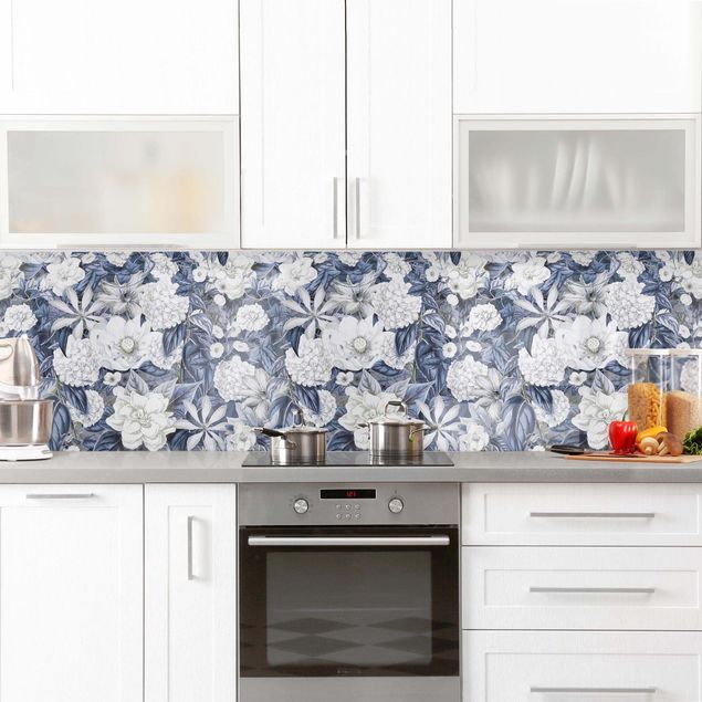 Küchenrückwand Muster Weiße Blumen vor Blau