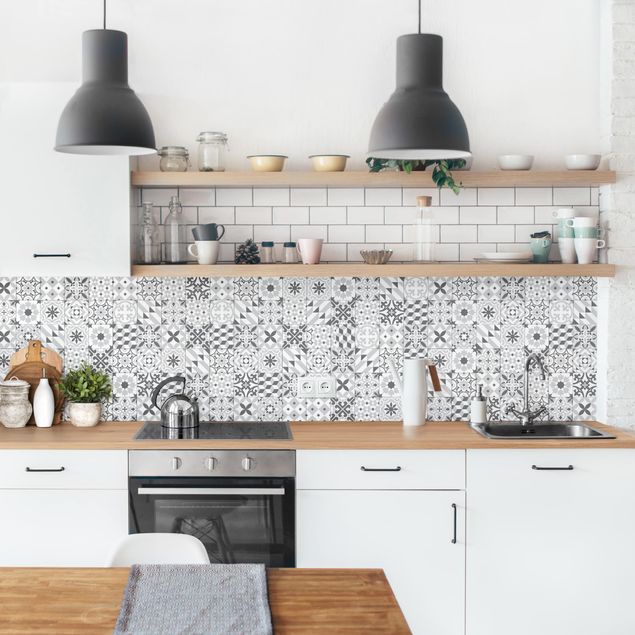 Küchenrückwand Muster Geometrischer Fliesenmix Grau
