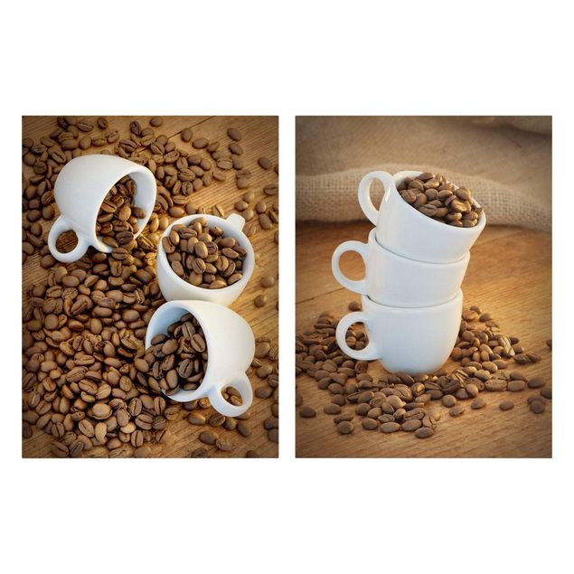 Leinwandbild 2-teilig - 3 Espressotassen mit Kaffeebohnen - Hoch 3:4