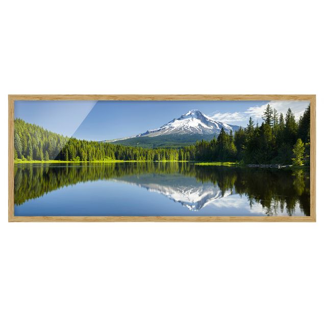 Bild mit Rahmen - Vulkan mit Wasserspiegelung - Panorama Querformat