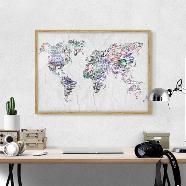Weltkarte mit Bilderrahmen Reisepass Stempel Weltkarte