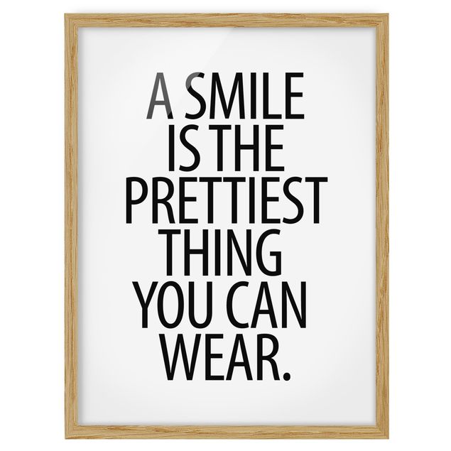 Bild mit Rahmen - A Smile is the prettiest thing Sans Serif - Hochformat 3:4