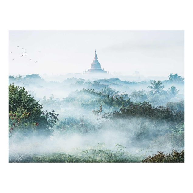 Glasbild - Morgennebel über dem Dschungel von Bagan - Querformat 4:3