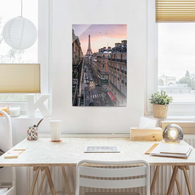 Glasbild - Eiffelturm bei Sonnenuntergang - Hochformat 2:3