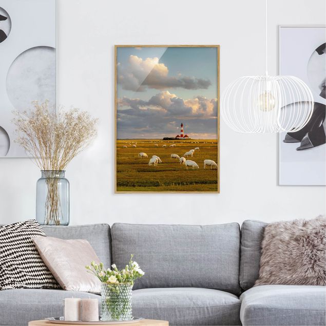 Natur Bilder mit Rahmen Nordsee Leuchtturm mit Schafsherde