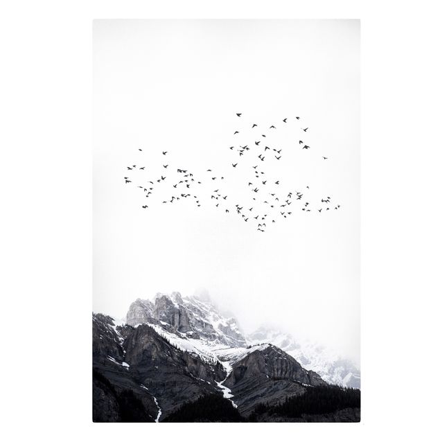 Leinwandbilder Landschaft Vogelschwarm vor Bergen Schwarz Weiß