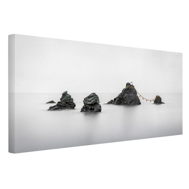Leinwandbilder Schwarz-Weiß Meoto Iwa - die verheirateten Felsen