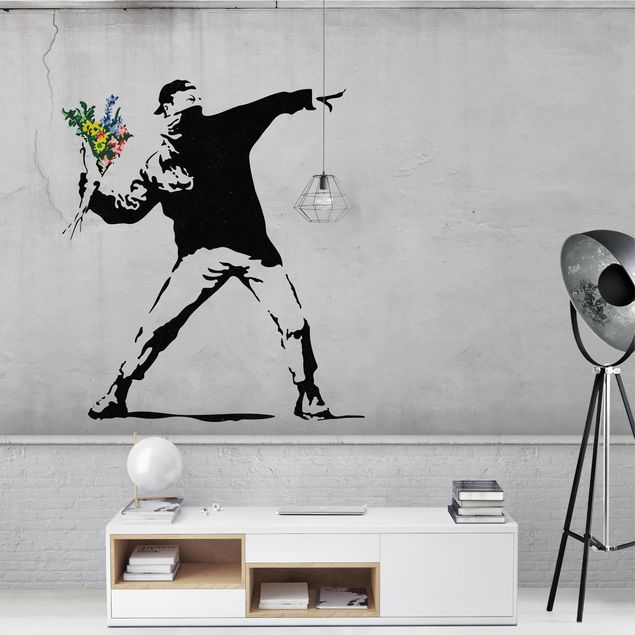 Fototapete Graffiti Blumenwerfer - Brandalised ft. Graffiti by Banksy