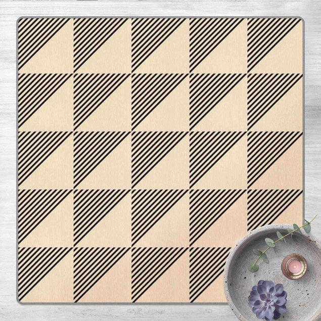 Moderner Teppich Beige Dreiecke und Streifen auf Schwarz