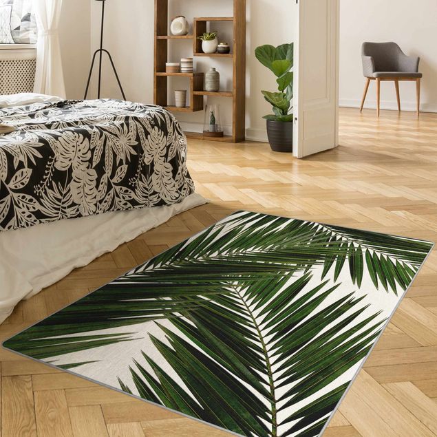 Grün Teppich Blick durch grüne Palmenblätter