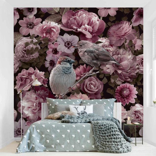 Romantische Schlafzimmer Tapete Blumenparadies Spatzen in Altrosa
