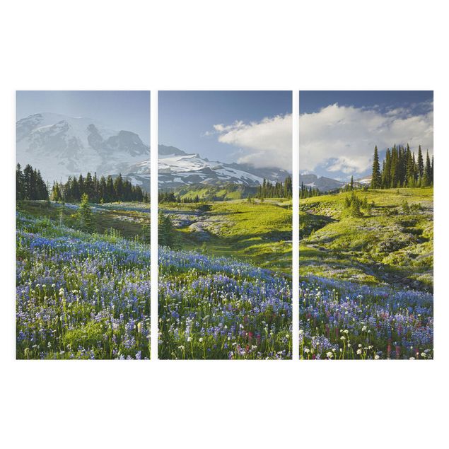 Wandbilder Baum Bergwiese mit blauen Blumen vor Mt. Rainier