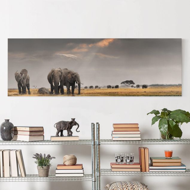Elefanten der Savanne Leinwandbild im Panoramaformat | Bilderwelten