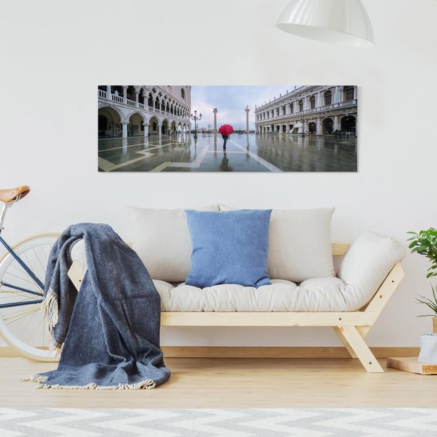 Leinwandbilder Italien Roter Regenschirm in Venedig