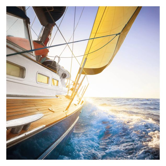 Fototapete Design Segelboot auf blauem Meer bei Sonnenschein